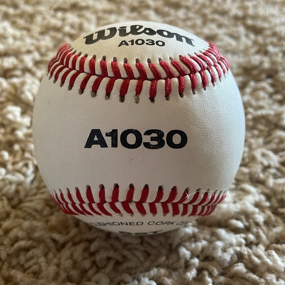 Baseball Signed on Sweet Spot! Unknown signature….Wilson Baseball! - Picture 2 of 8